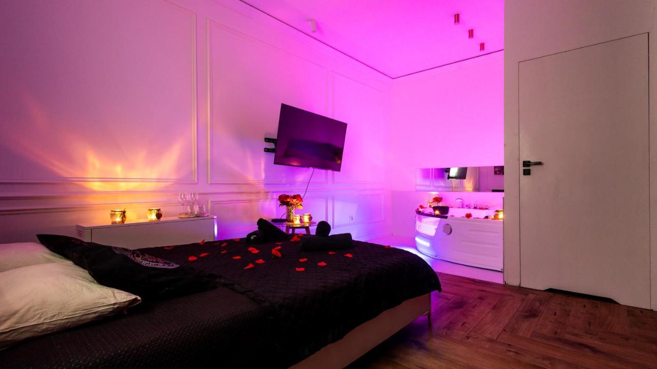 Zamoyskiego Jacuzzi Apartment Krakow Exterior photo